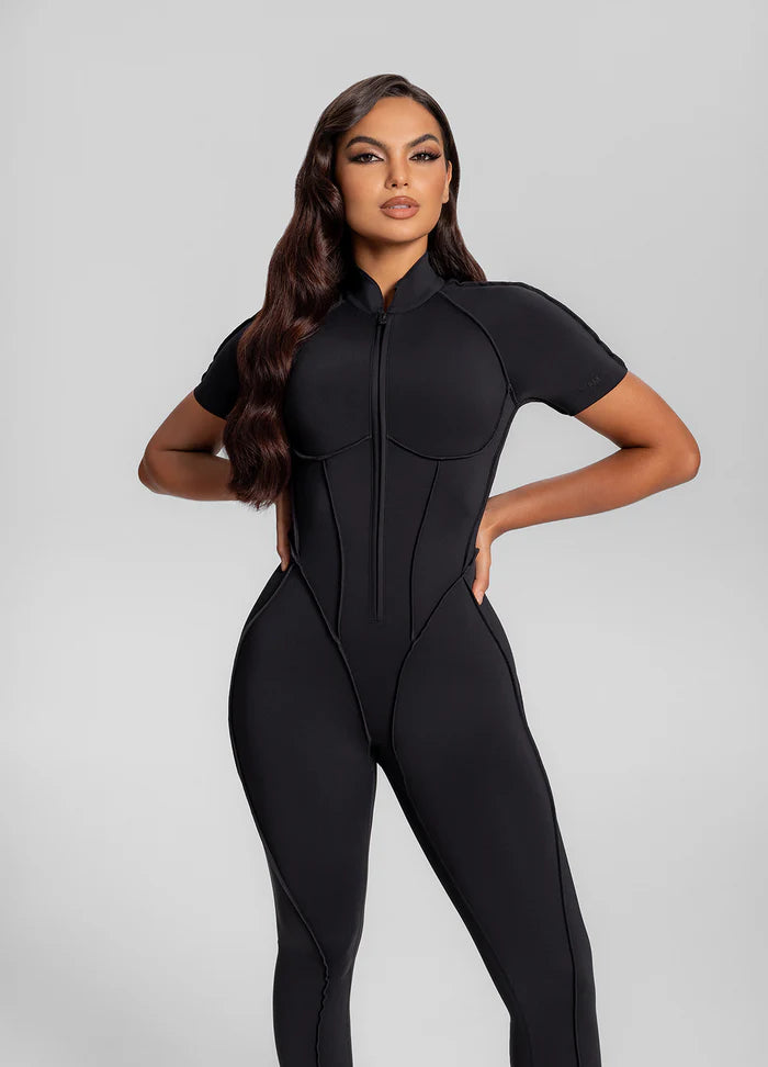 Short Sleeve Full-Length Catsit Black